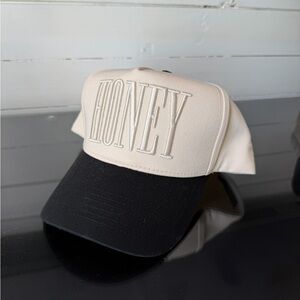 HONEY Two-Tone Trucker Hat | Cream & Black